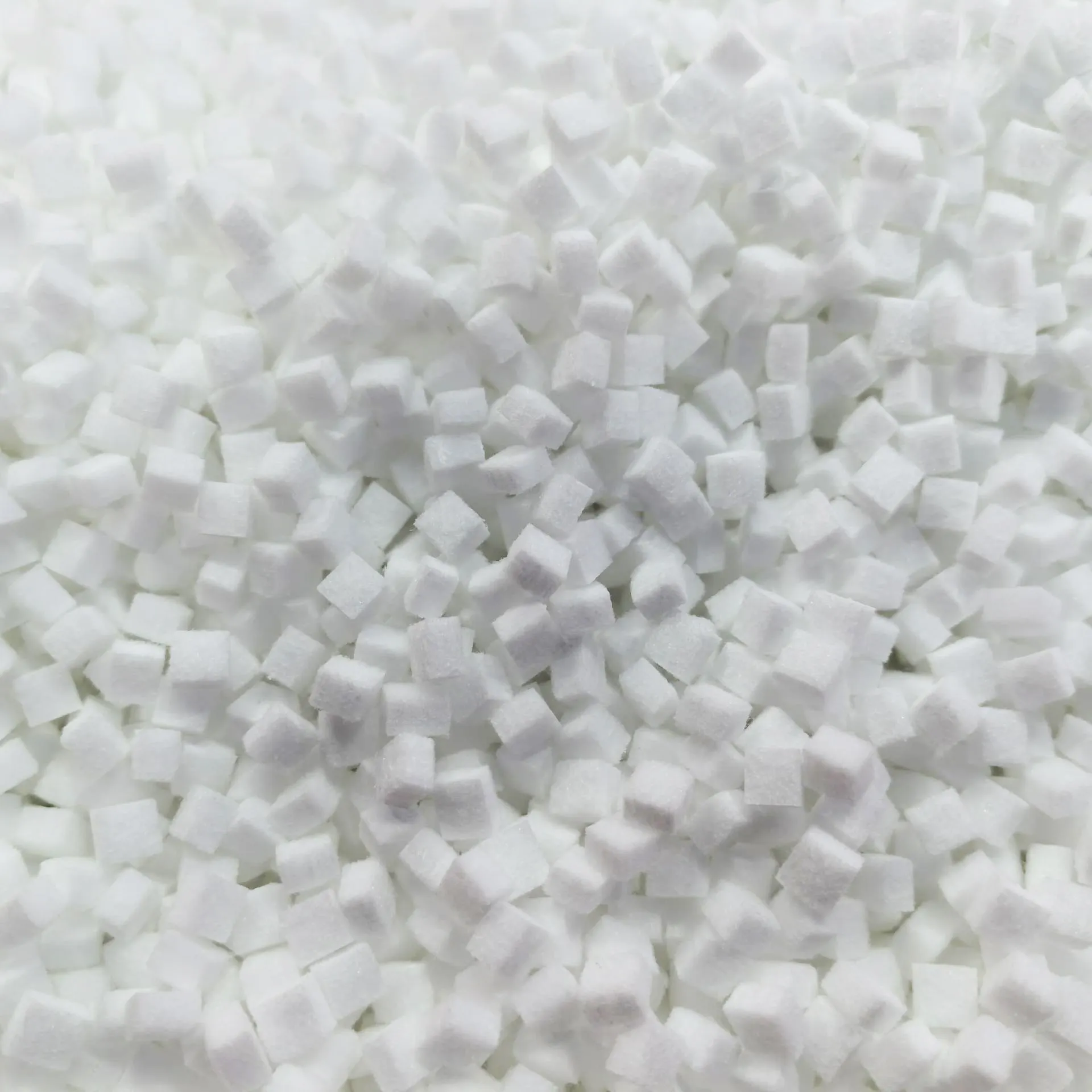 pp670 buoyant hexagonal profile media company