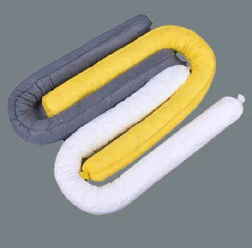 Applications of Oil-Absorbent Meltblown Nonwoven Fabric